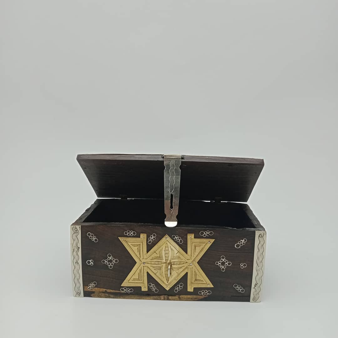 Handcrafted Wooden Jewelry Box with Mother-of-Pearl Inlay Star Design